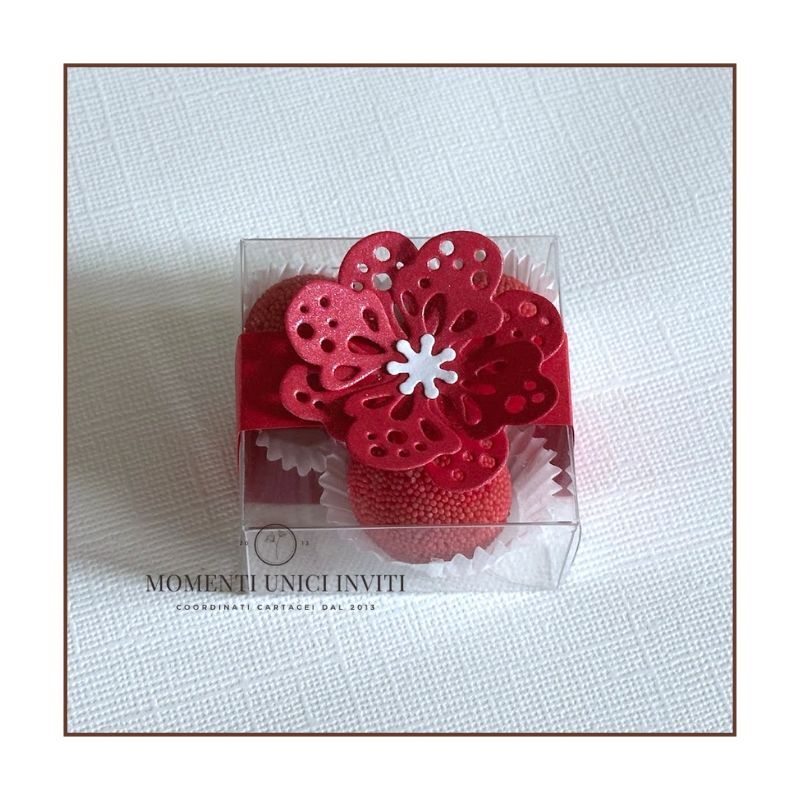 Scatolina degustazione 3 confetti Laurea con Fiore Traforato - immagine 3